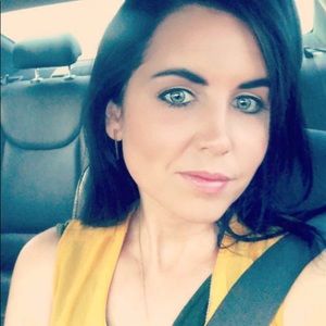 Meet your Posher, La rae